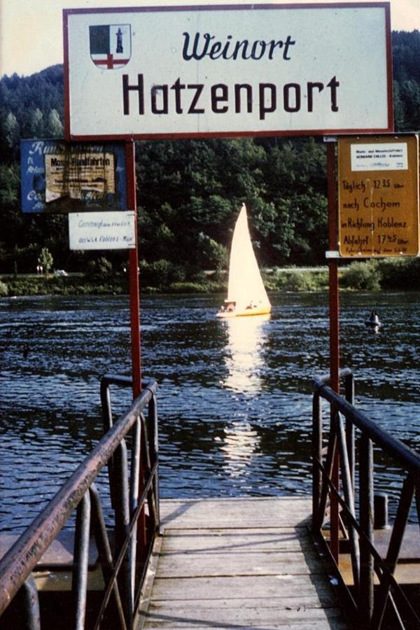 Gasthaus Zur Traube Hatzenport ภายนอก รูปภาพ